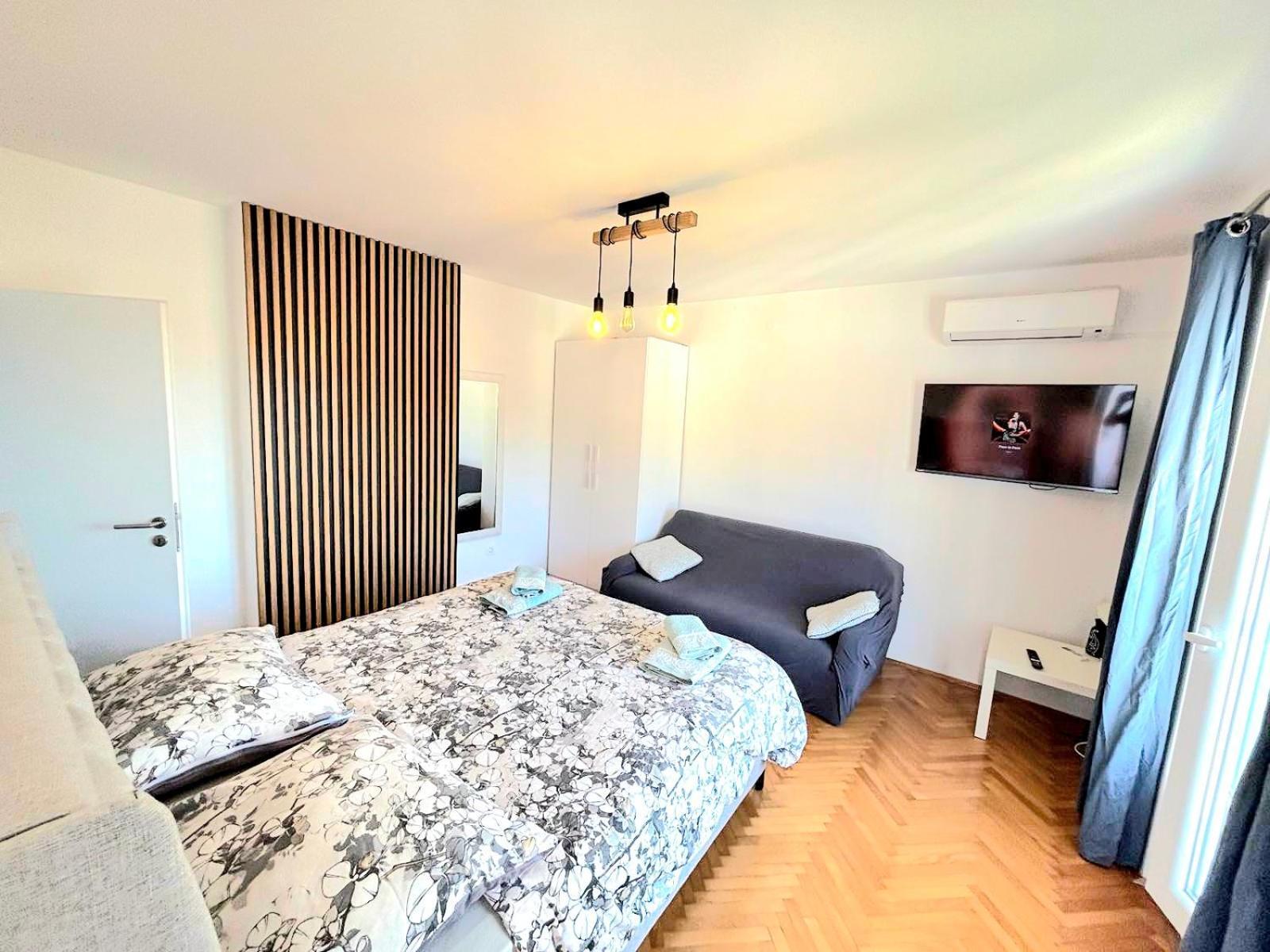 Kala Sea View Apartments 150M From Beach And 250 M From Old Town 波雷奇 外观 照片